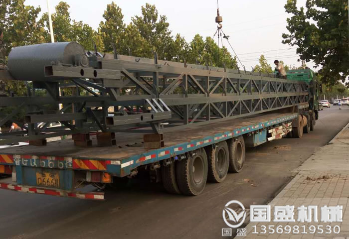 輸送帶破損 輸送帶破損